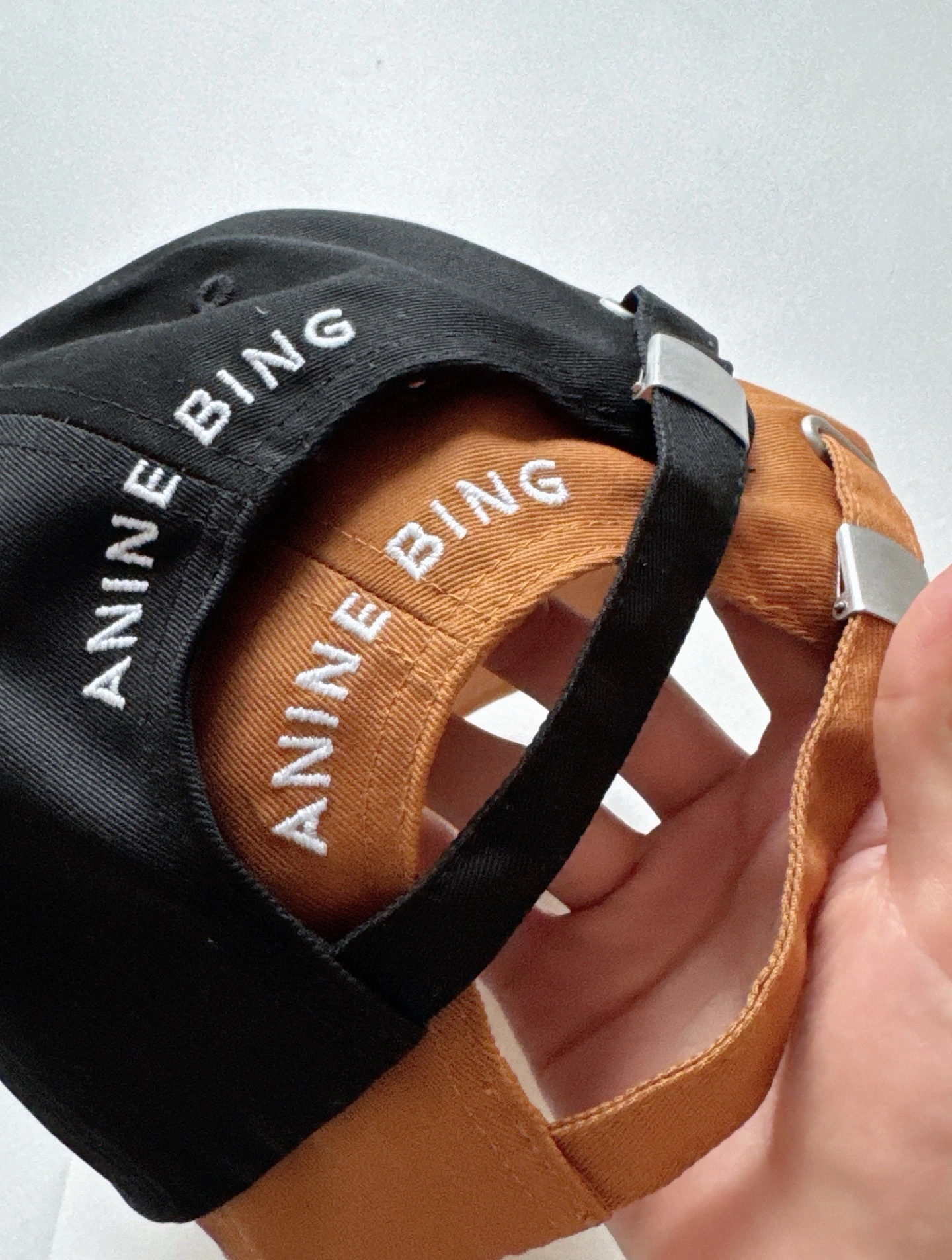 HD-- Other brands embroidery ANINE BING height：18.5cm width：6.6cm 2colour item:E-F246E1797-2T